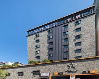 Candeo Hotel - Yangsan - Edificio