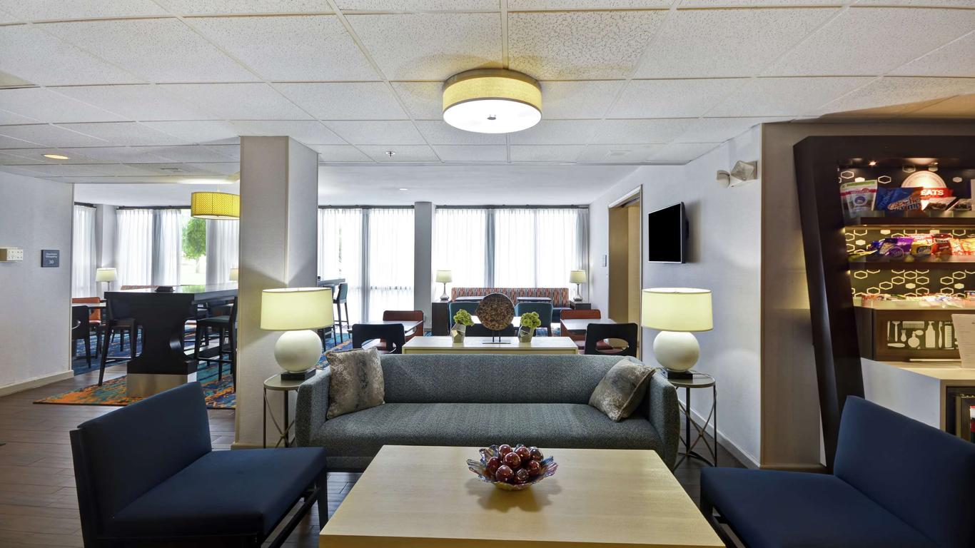 Hampton Inn Detroit/Madison Heights/South Troy Area