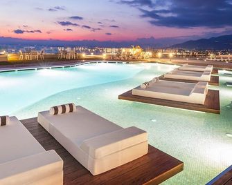 Messinian Icon Hotel & Suites - Kalamata - Pool