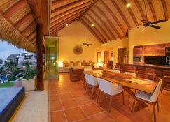 The Residences at Las Palmas - Zihuatanejo - Comedor