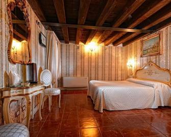 Residenza Hotel San Maurizio - Venice - Bedroom