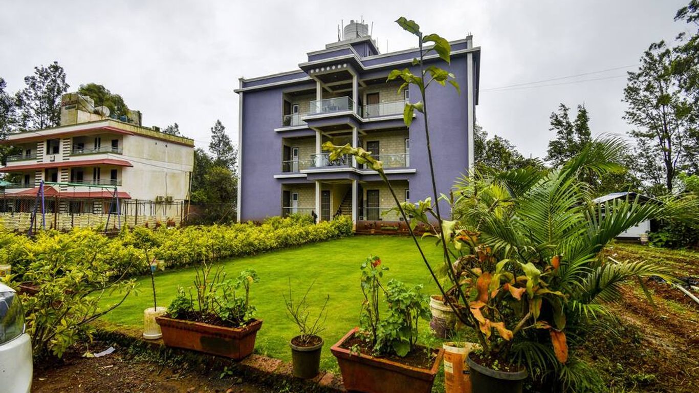 Treebo Prince Palace