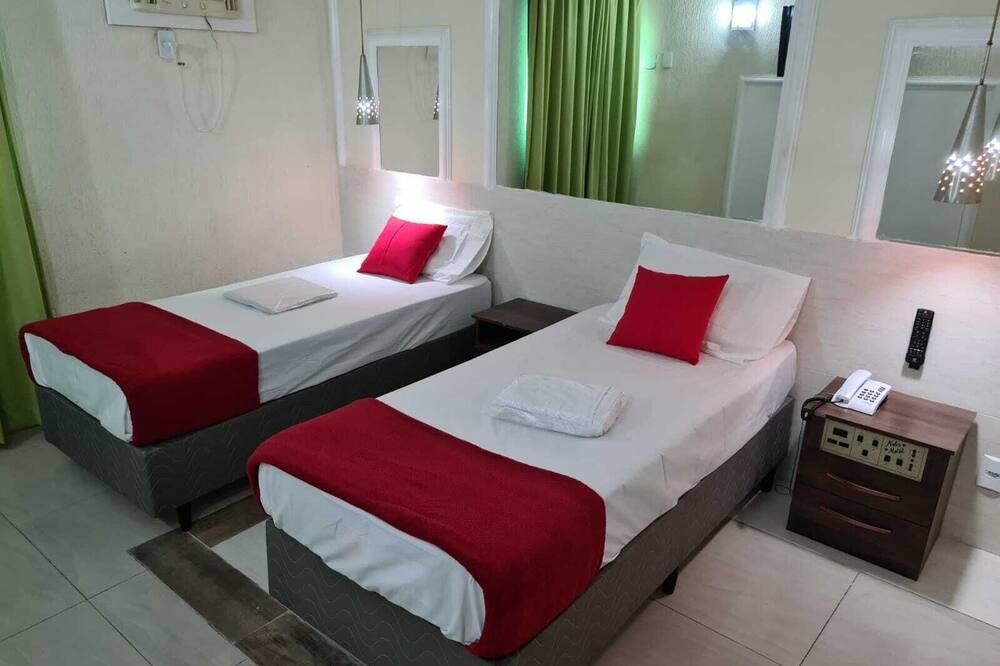 Nob's Hotel - São João de Meriti - São João de Meriti