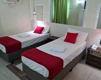 Nob's Hotel - São João de Meriti - São João de Meriti