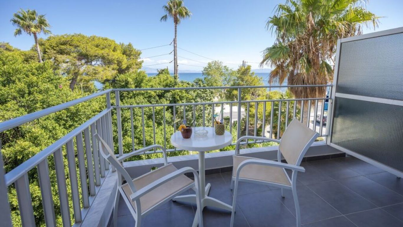 Palm Beach Hotel - Adults only