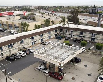 Motel 6 Ontario Airport - Ontario - Building