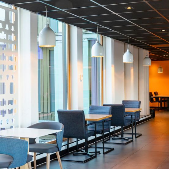 Holiday Inn Express Utrecht - Papendorp By IHG image 1