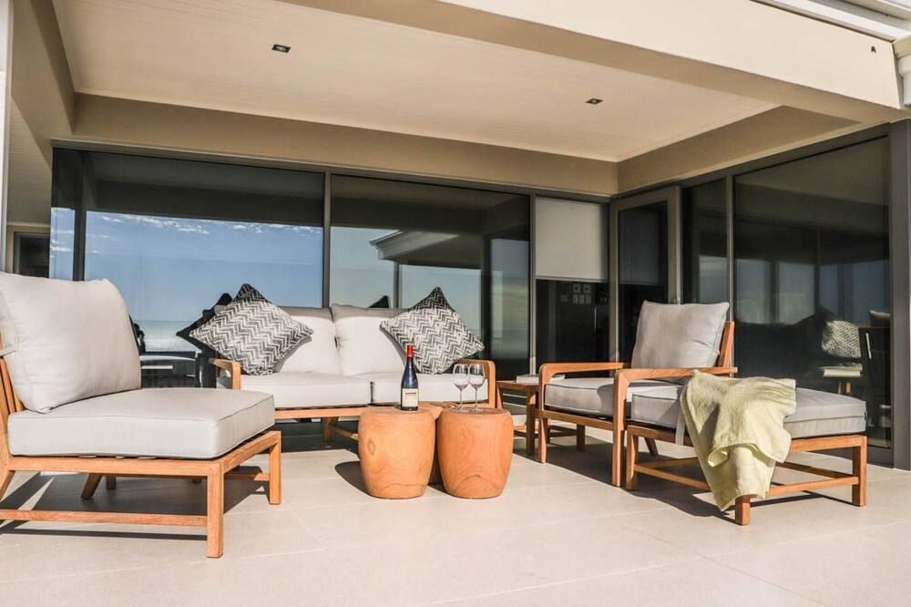 Eldon Penthouse - Camps Bay - סלון