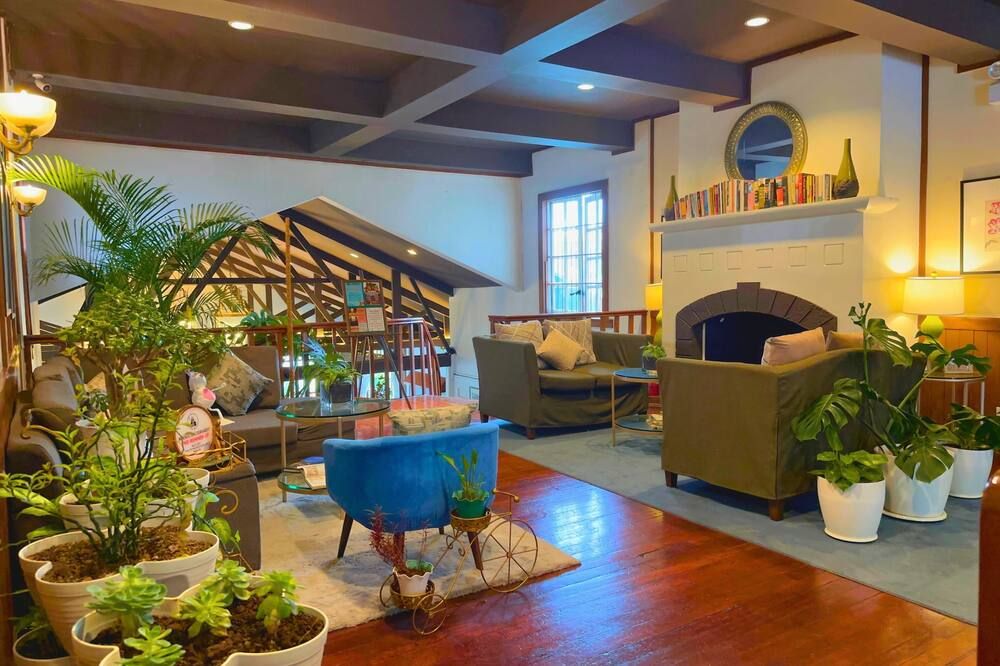 Casa Vallejo Hotel Baguio - באגיו סיטי - טרקלין