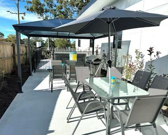 Main Residences - Beenleigh - Patio