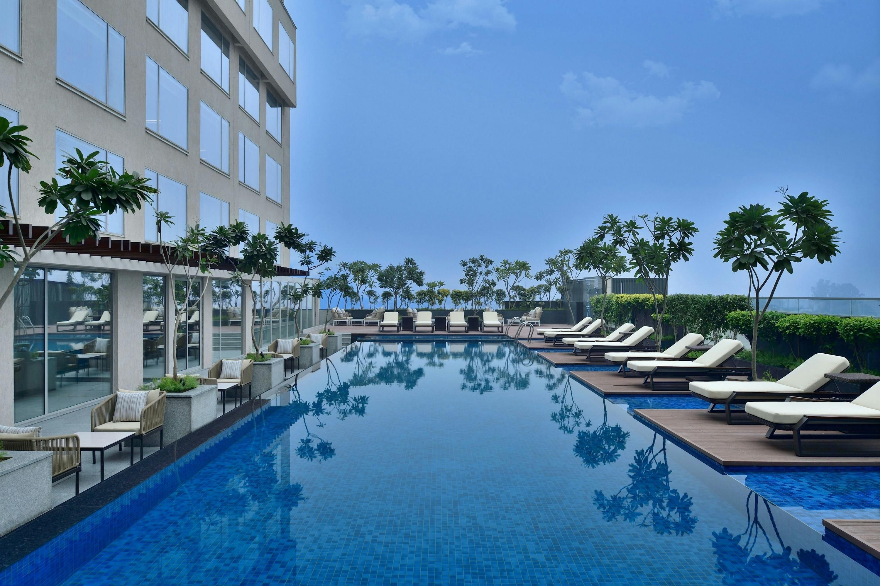 لو ميريديان أمريتسار - امريتسار - حوض السباحة