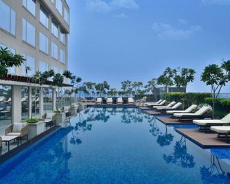 لو ميريديان أمريتسار - امريتسار - حوض السباحة