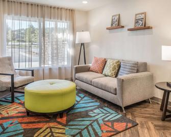 Woodspring Suites Greenville Haywood Mall - Greenville - Living room