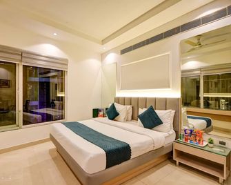 Hotel Krishna - New Delhi - Bedroom