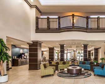 Spark by Hilton Houston Bush Intercontinental Airport - Houston - Lobby