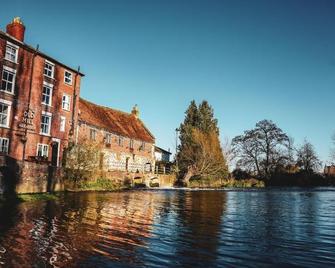 Old Mill hotel - Salisbury