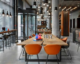 Moxy Kaunas Center - Каунас - Ресторан