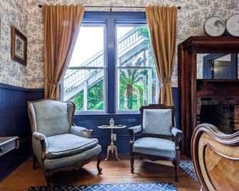 The Weller House - פורט בראג - סלון