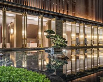Guilin Yangshuo Shixi Landscape Hotel - Guilin - Lobby