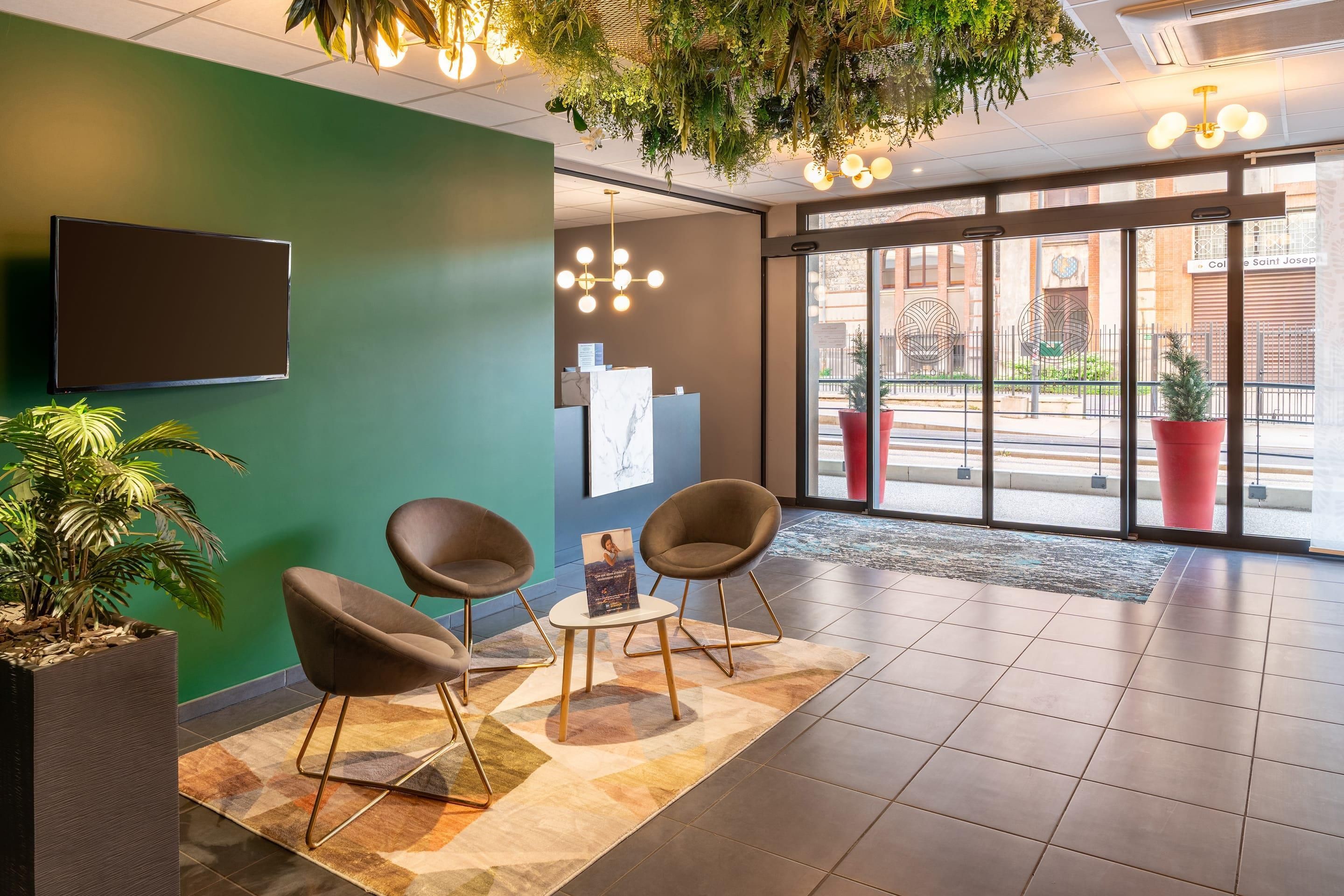 Best Western Hotel Fontaine Argent - בזאנסו - לובי