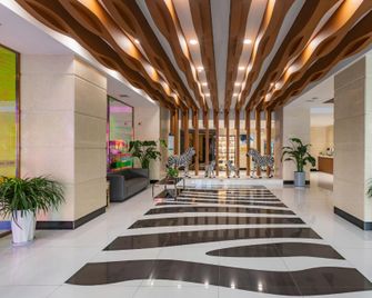 Boyuan Zebra Hotel - Hanzhong - Lobby
