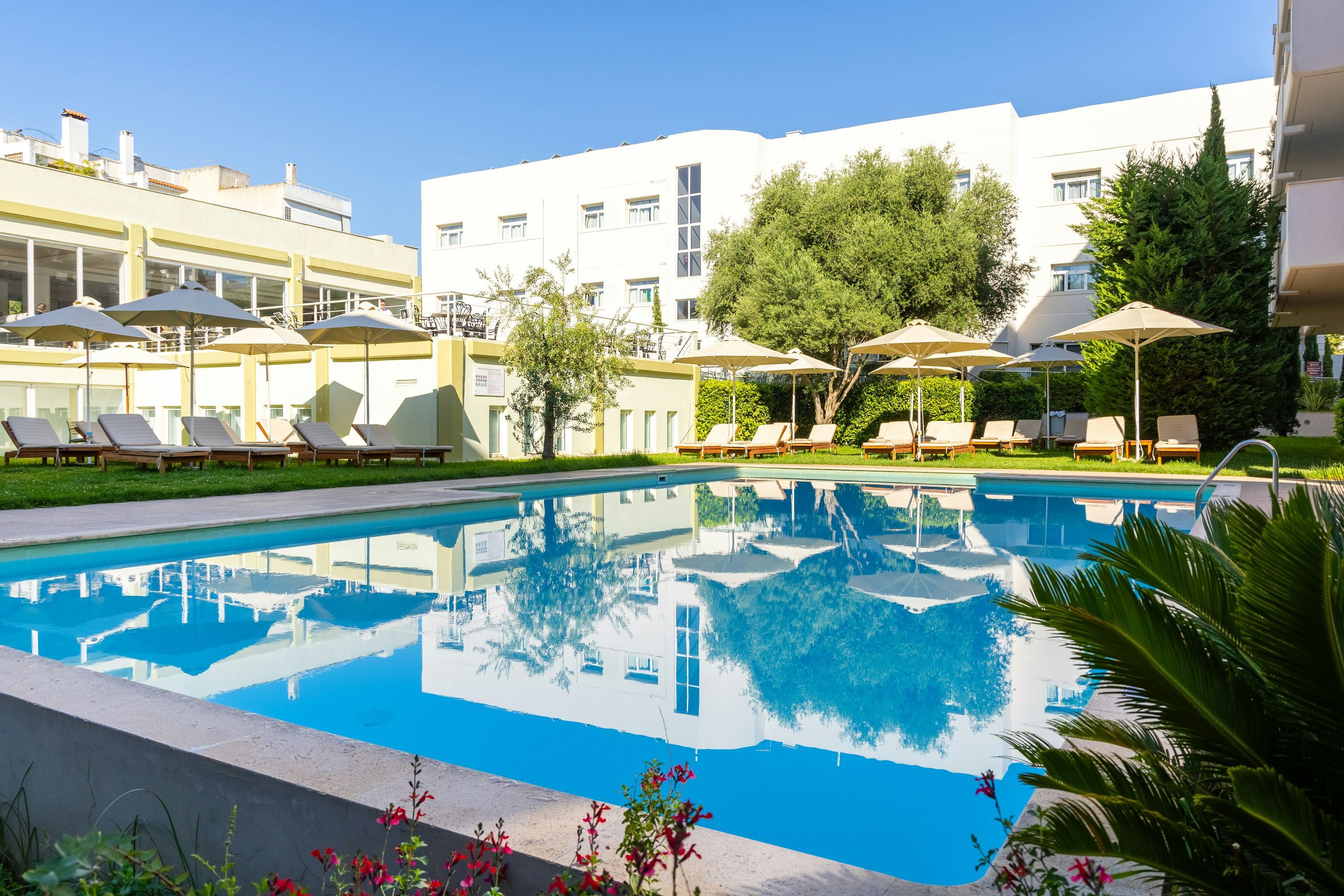 Civitel Attik Rooms & Suites