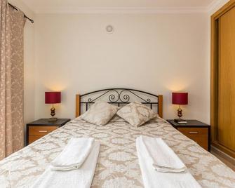 Mira Praia Villa By Algarvemanta - Vila Real de Santo António - Bedroom