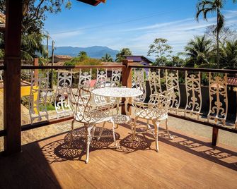 Pousada Villa Vittoria - Ilhabela - Balkong
