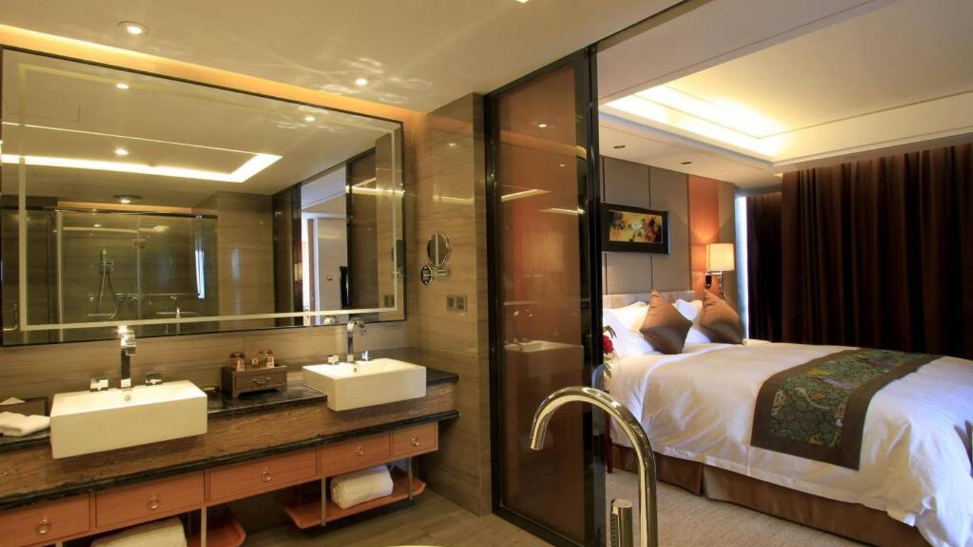 Zhangjiagang Zhonglian Gdh International Hotel