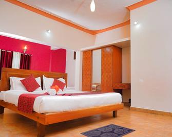 Deva Maani Coorg Nature Holiday - Madikeri - Bedroom