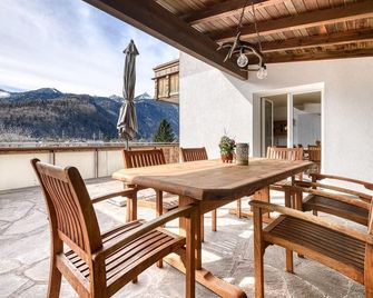 Ferienhaus Walter by A-appartments - Ferienhaus, Dusche und Badewanne, Terrasse - Nüziders - Balkon