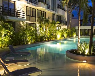 Anah Suites Tulum by Sunest - Akumal - Alberca