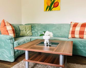 Apartment on the Elbe Ferry - Apartment for 2 - 3 People - Dresden - Sala de estar