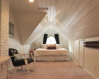 Apartment in the trees of Historic Downtown Helena - Helena-West Helena - Habitación