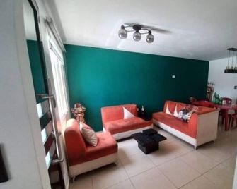 Bed&Breakfast Go - גואיאקיל - סלון