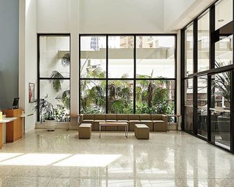 Ibis Curitiba Shopping - Curitiba - Lobby