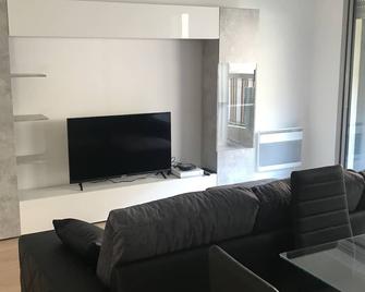 2 room apartment - Niça - Sala