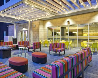 Home2 Suites by Hilton Plymouth Minneapolis - Plymouth - Gebouw