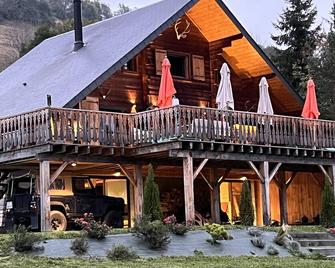 Magnificent mountain chalet - Cathervielle - Gebäude