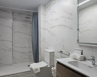 Hotel Velis - Vélez-Málaga