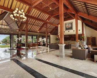 Ombak Sunset - Pemenang - לובי