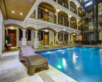 Hotel Luna - Vigan City - Piscina