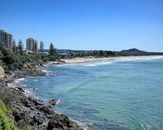 Spacious Family Stay Near Coolum Beach - Coolum Beach - Gebäude