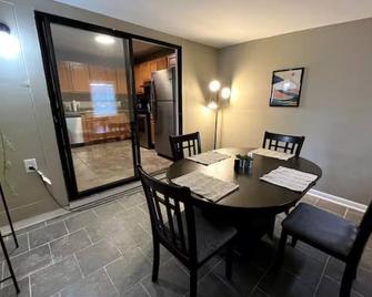 Wonderful 2-BR Condo/3mi. from Aviation Museum - Warner Robins