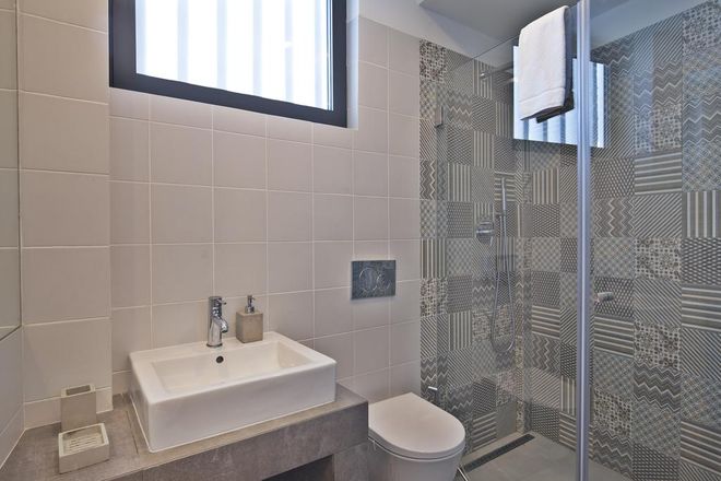 The Salty Lodge - Lagos - Bathroom