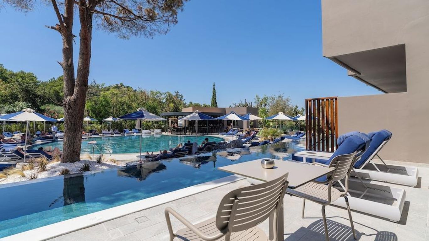 أكهوزا هوتل