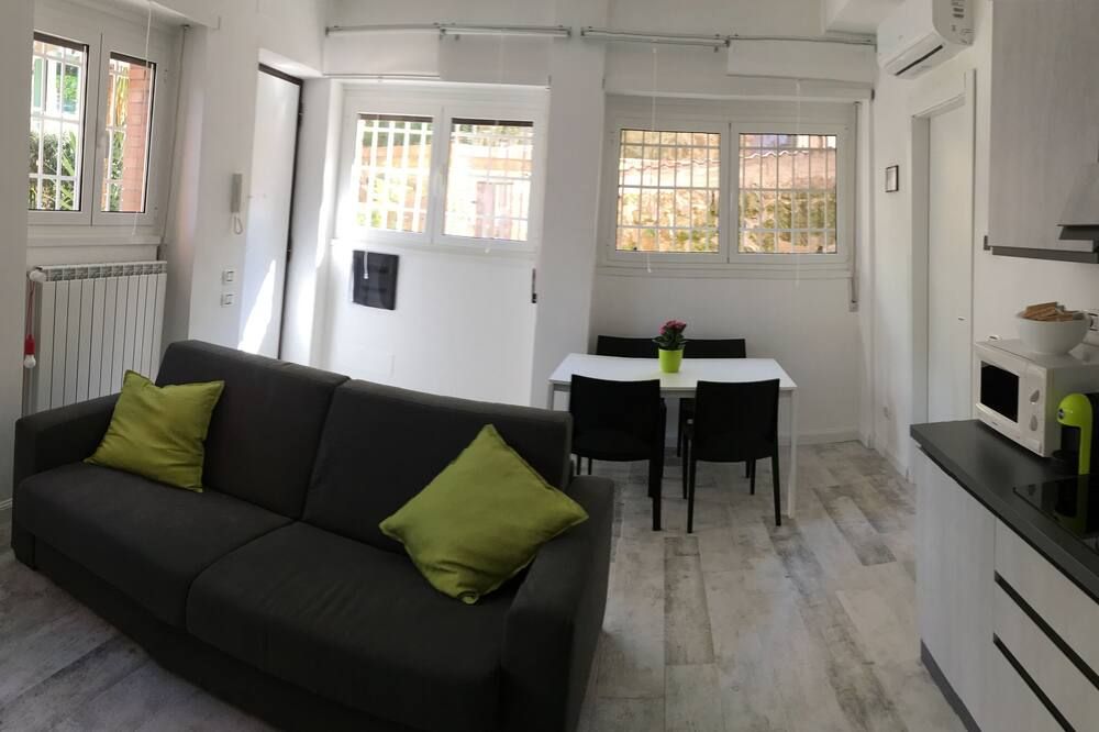 Oasi Metropolitana Apartment - רומא - סלון