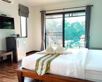 Sangkla Resort - Sangkhla Buri - Habitación