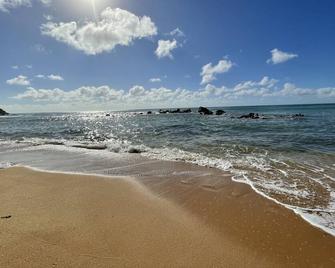 Couples Paradise - Villa Bosquemar, El Cocal Beach - Yabucoa - Strand