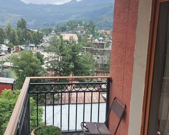 Honey Land Hotel Lalibela - Lalībela - Balcón